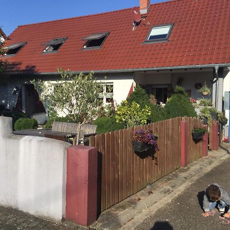 Ferien- Und Monteurswohnung Heilbrunnen Woerth am Rhein Exteriér fotografie